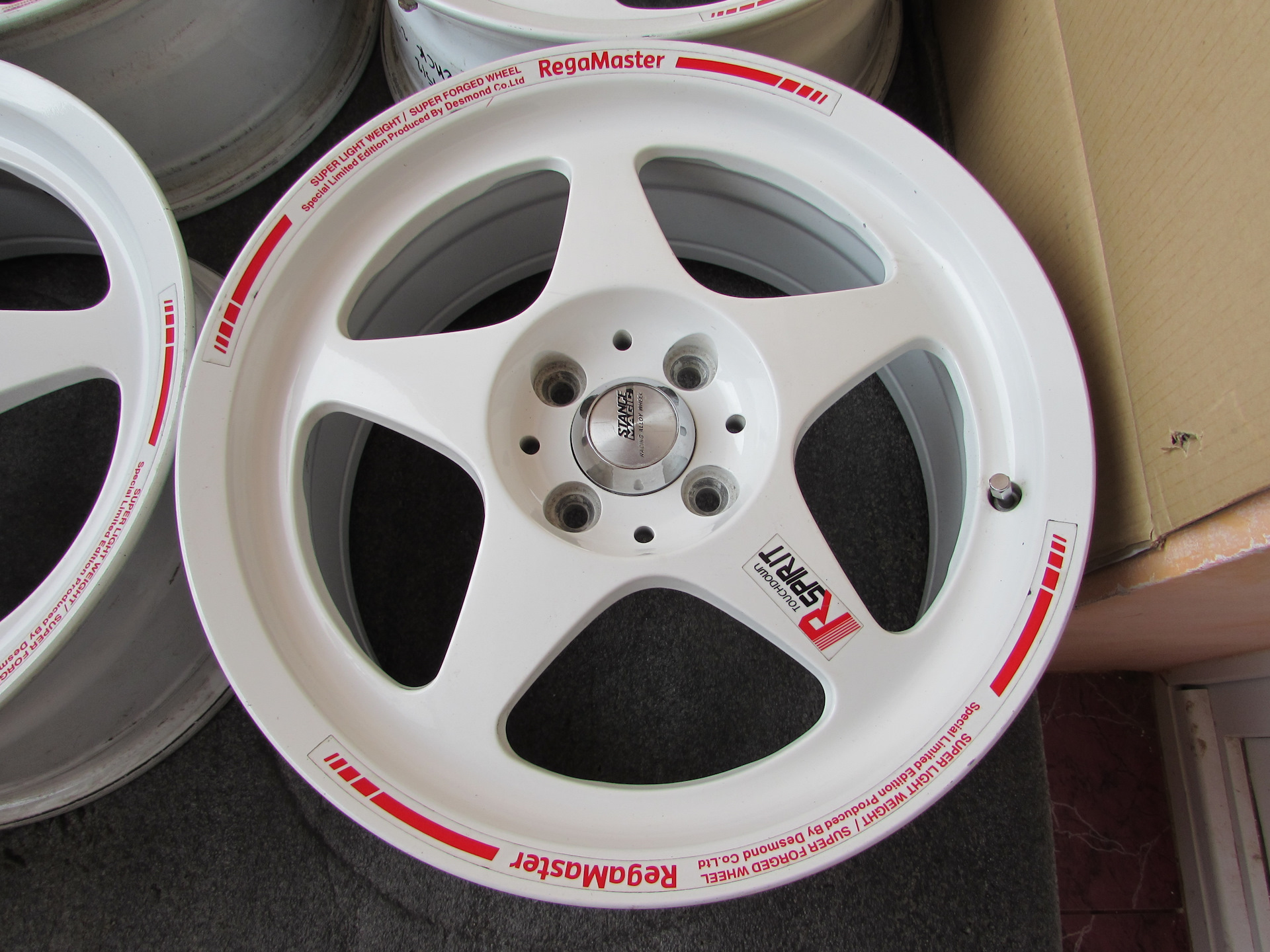 Desmond regamaster. Диски desmond evo regamaster. Desmond regamaster. Десмонд регамастер. Rays volk ze40.