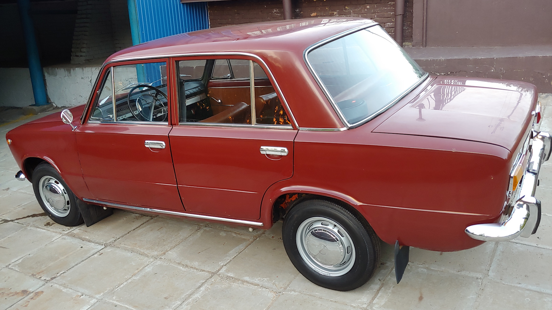 Lada 2101 1.2 бензиновый 1971 | Italiana 71 [Rosso] на DRIVE2