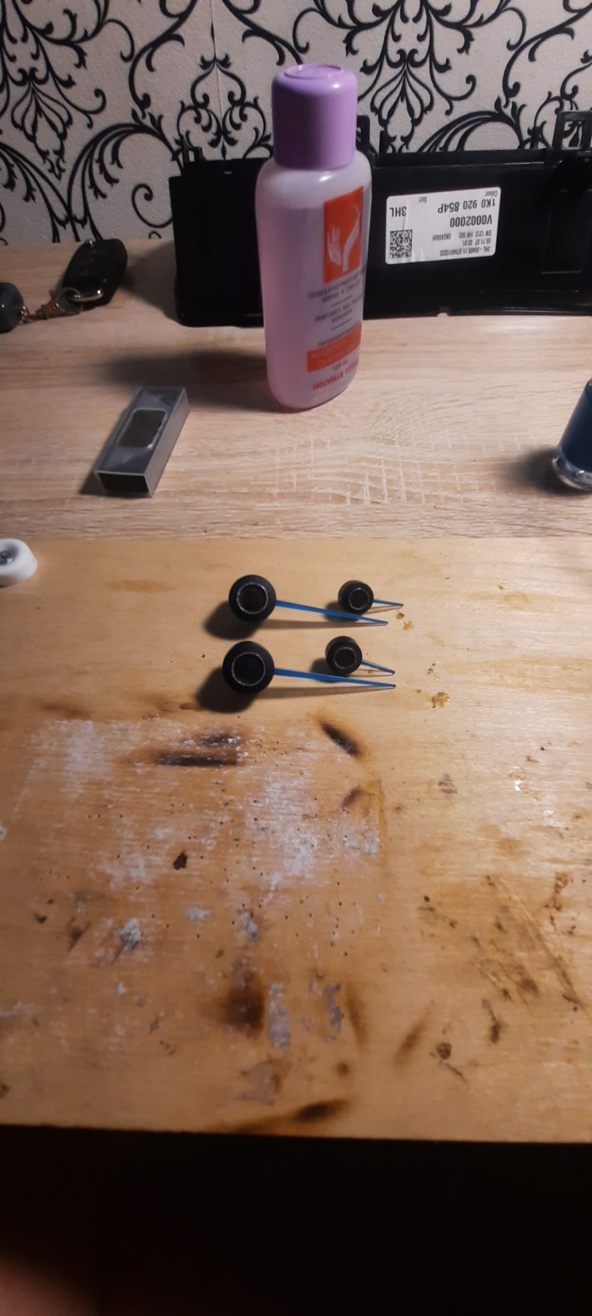 Пересвет стрелок приборной панели. — Volkswagen Jetta V, 1,6 л, 2008 ...