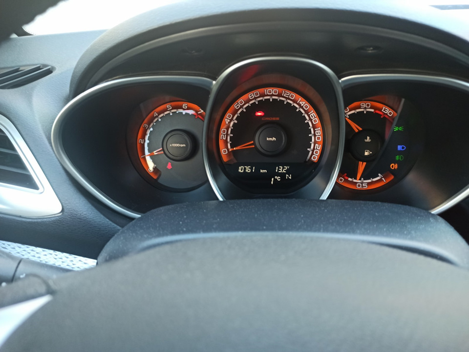 Фото в бортжурнале Lada Vesta SW Cross (1G)