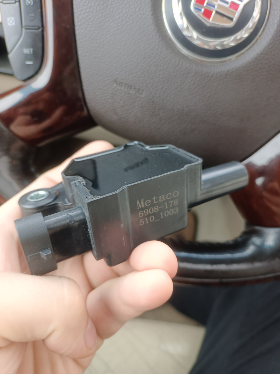 Фото в бортжурнале Cadillac Escalade ESV (2G)