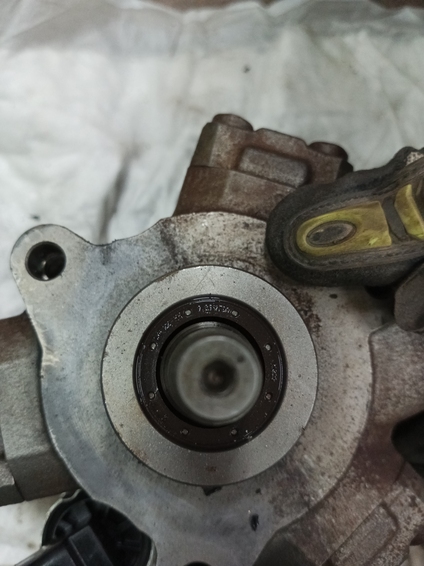 Стрекот при наборе оборотов, гидрики? — Land Rover Discovery III, 2,7 л ...