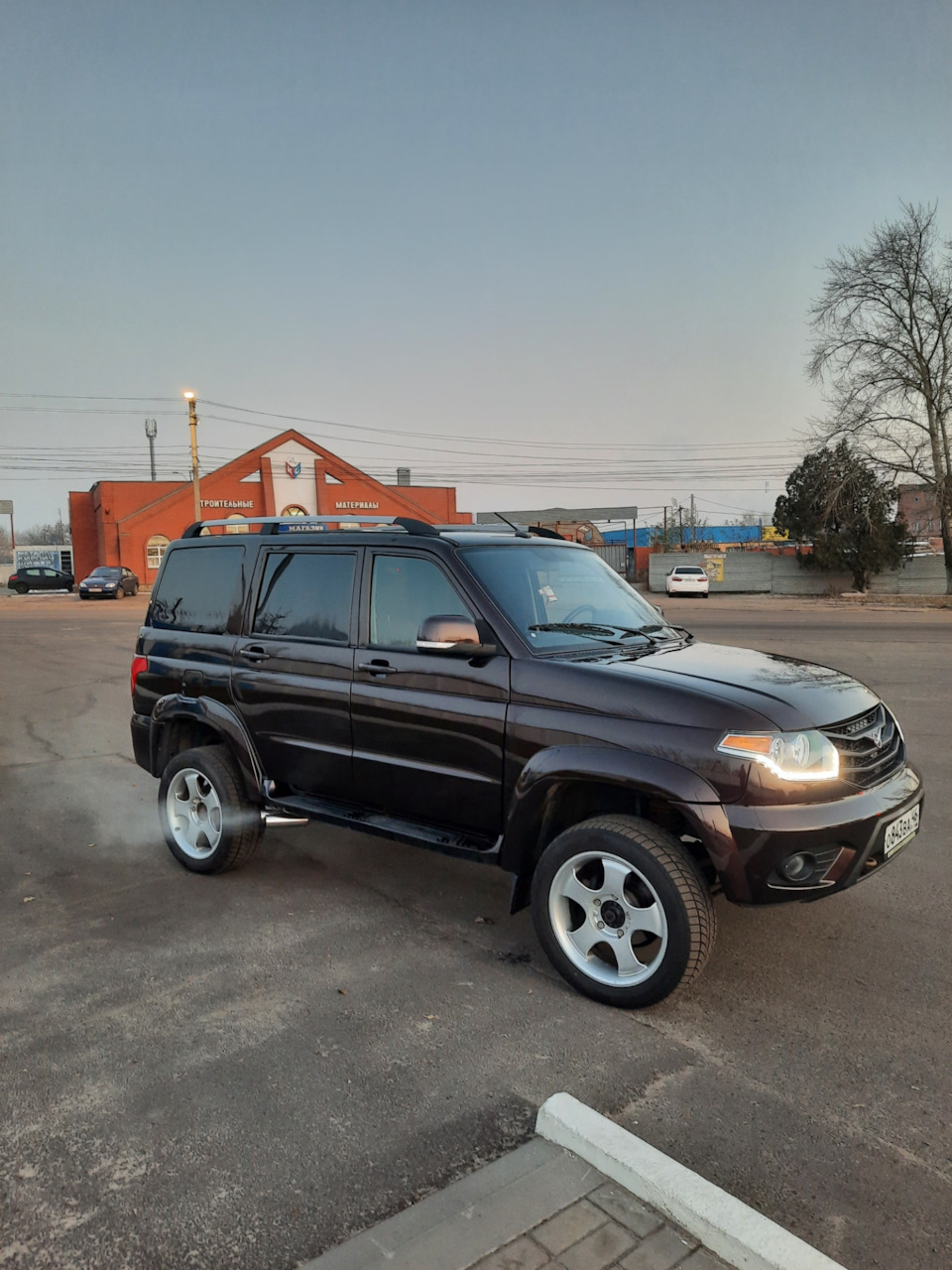 Выхлоп в бок или как там AMG — УАЗ Patriot, 2,7 л, 2015 года | тюнинг ...