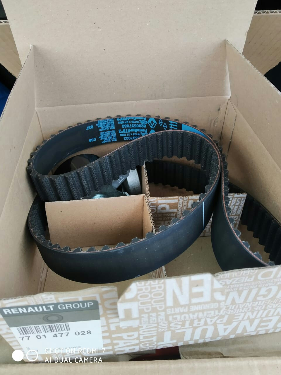 Фото в бортжурнале Renault Duster (1G). Запчасти на фото: 7701477028