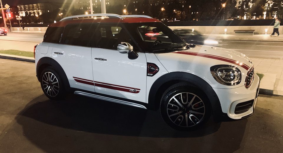 Mini Countryman Р±РµР»С‹Р№