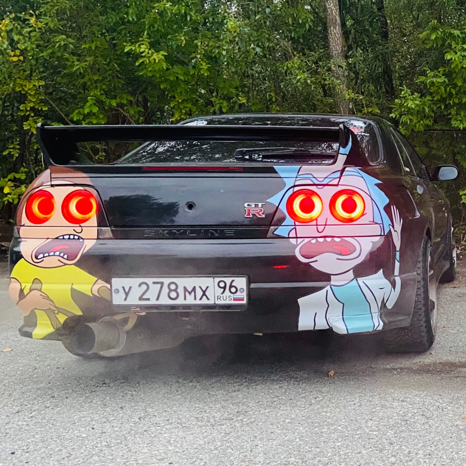 rick and morty r33