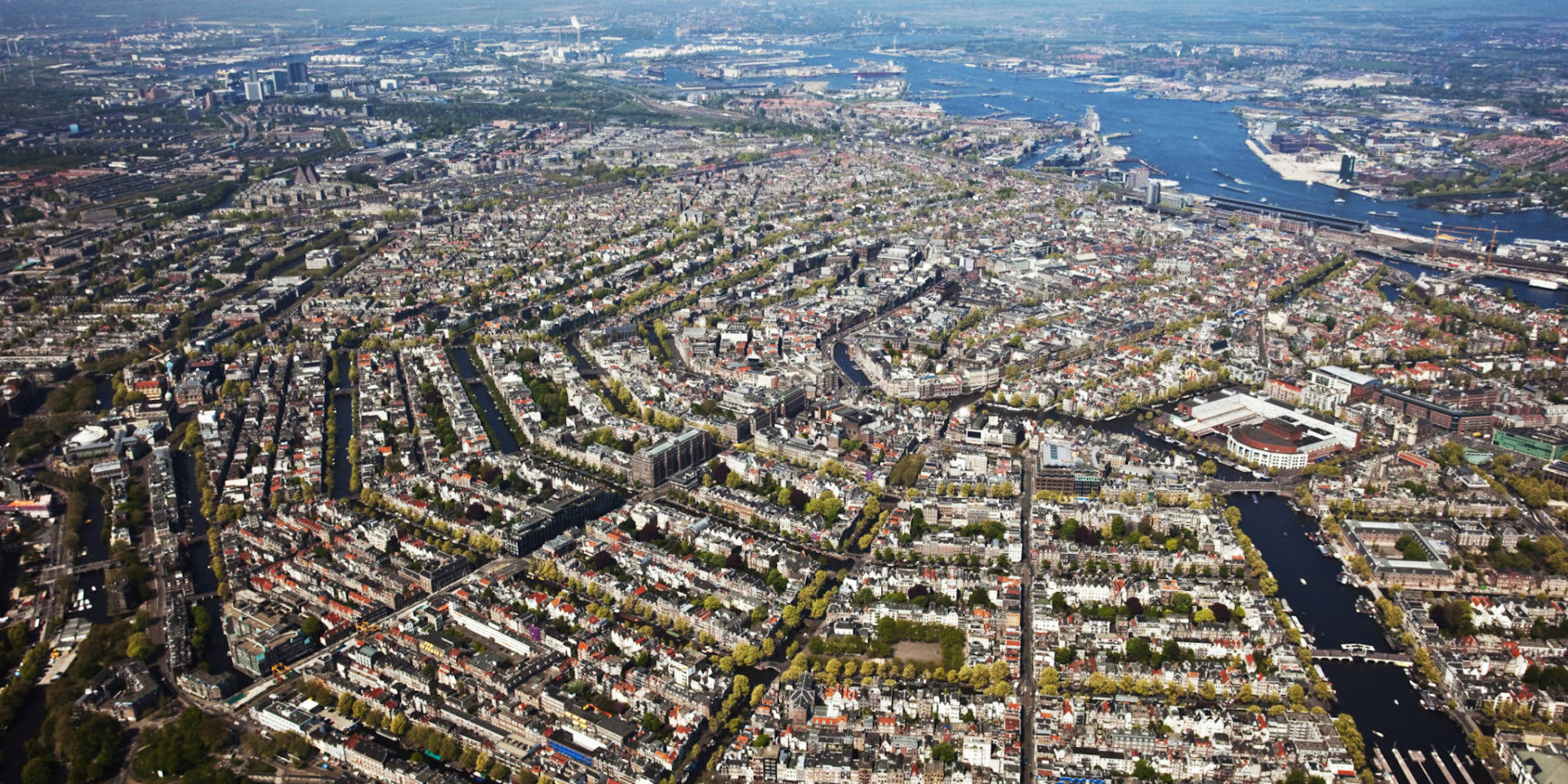 Амстердам с высоты птичьего полета