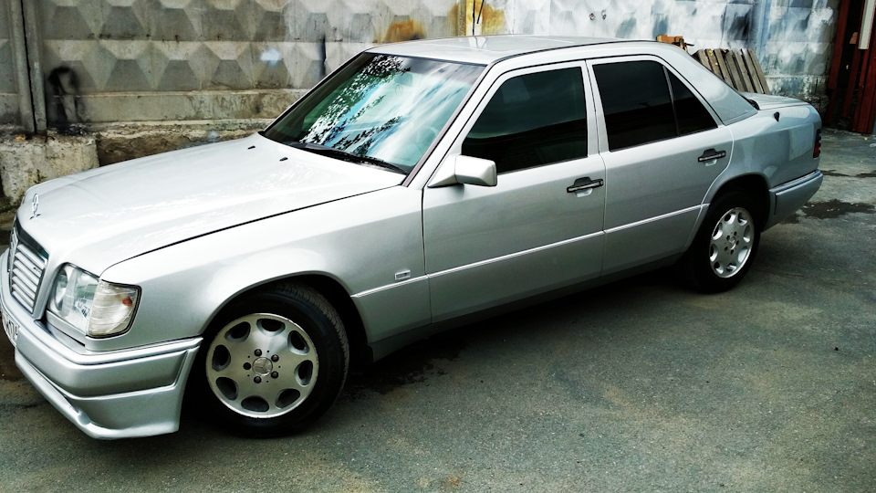 mercedes benz e class 1995