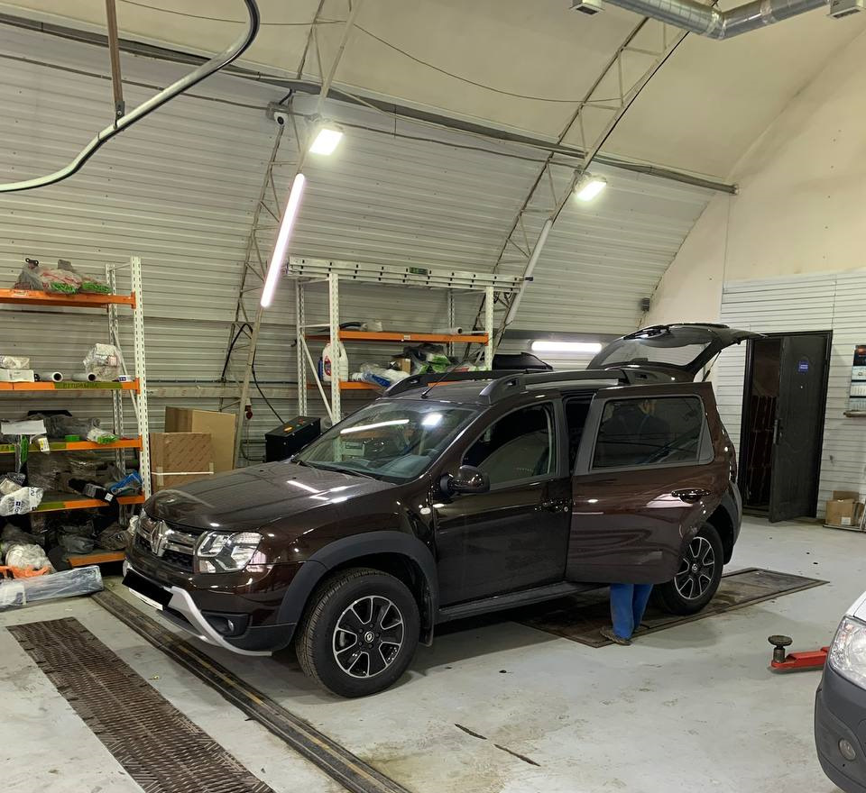 Установка фаркопа — Renault Duster (1G), 1,5 л, 2020 года | тюнинг | DRIVE2