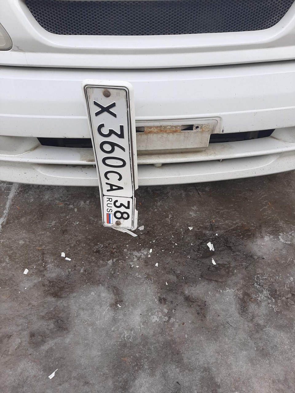 ДТП возле дома — Nissan Serena Mk II (C24), 2 л, 2000 года | ДТП | DRIVE2