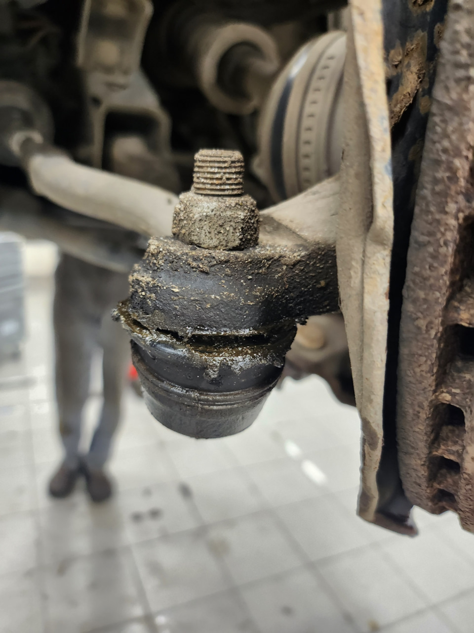 Переобувка+Замена шаровых опор — Honda Civic 4D (8G), 1,8 л, 2010 года ...
