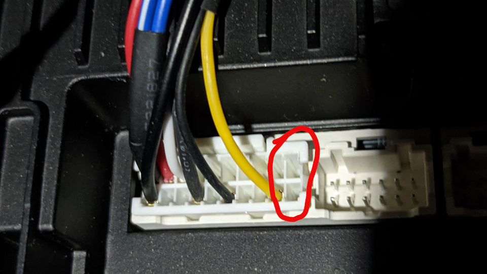 Подключение штатного микрофона и штатной антенны GPS к магнитоле Teyes ...