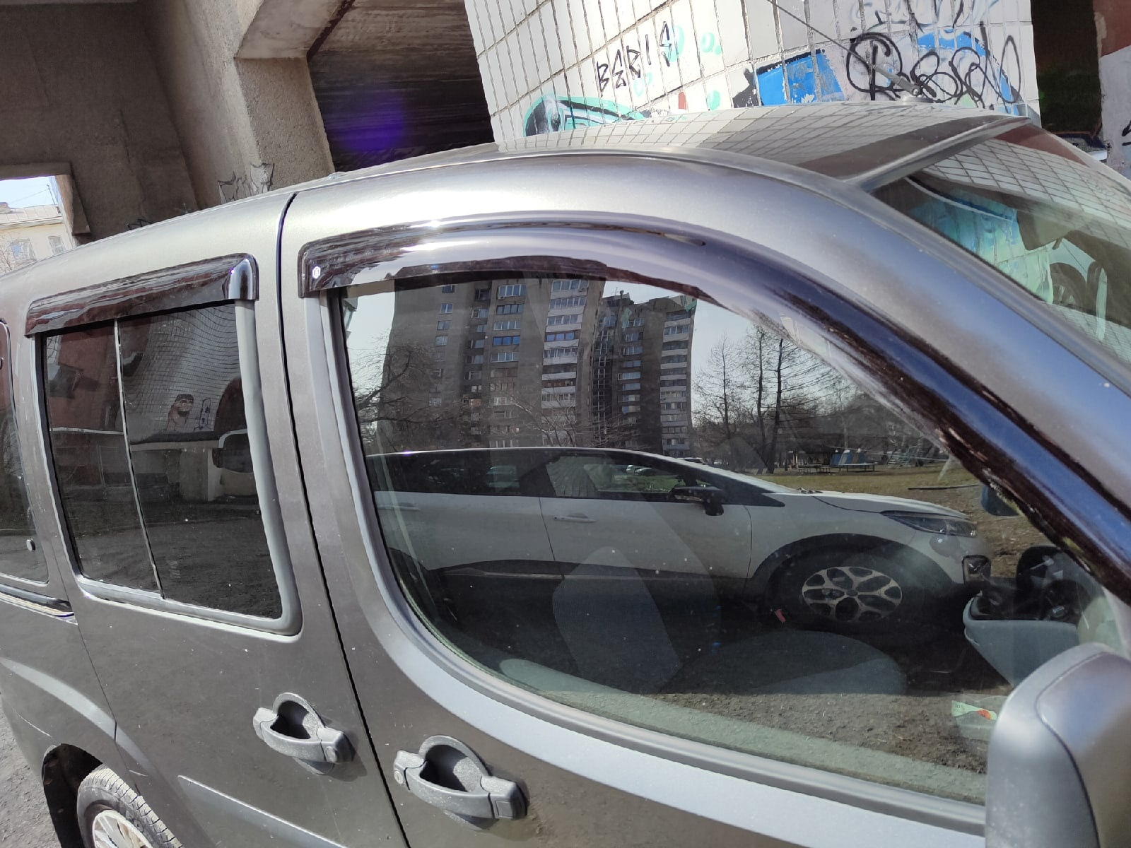 Ремонт заднего фонаря Fiat Doblo — FIAT Doblo (1G), 1,4 л, 2007 года ...