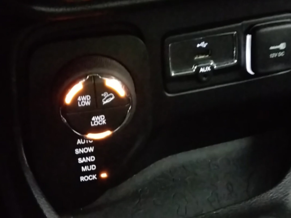 Фото в бортжурнале Jeep Renegade