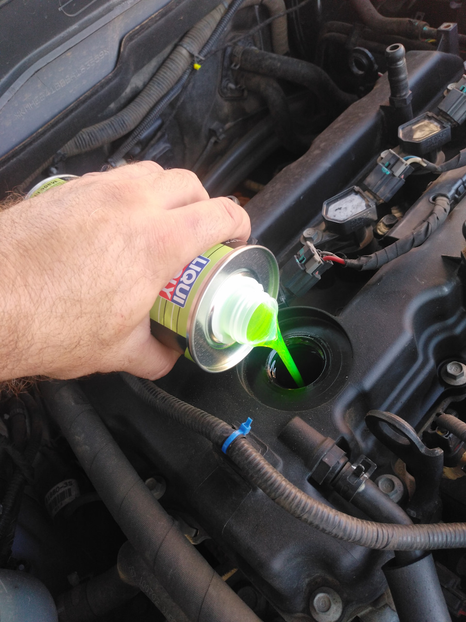 Присадка для моторного масла от ликви моли — Hyundai Sonata VI (YF), 2 ...