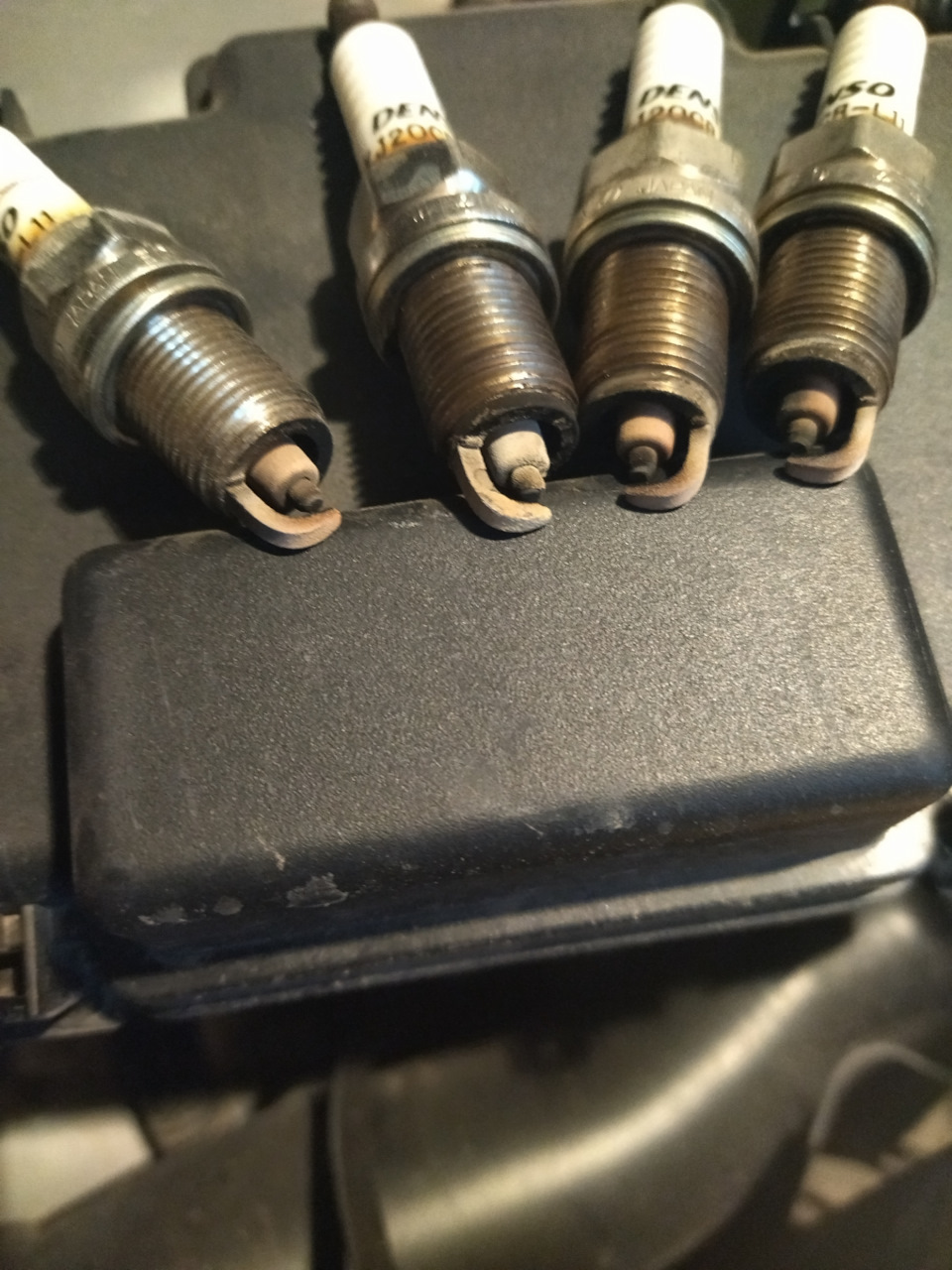 Старьё новые тоже денсо — Honda Stream (RN1-5)