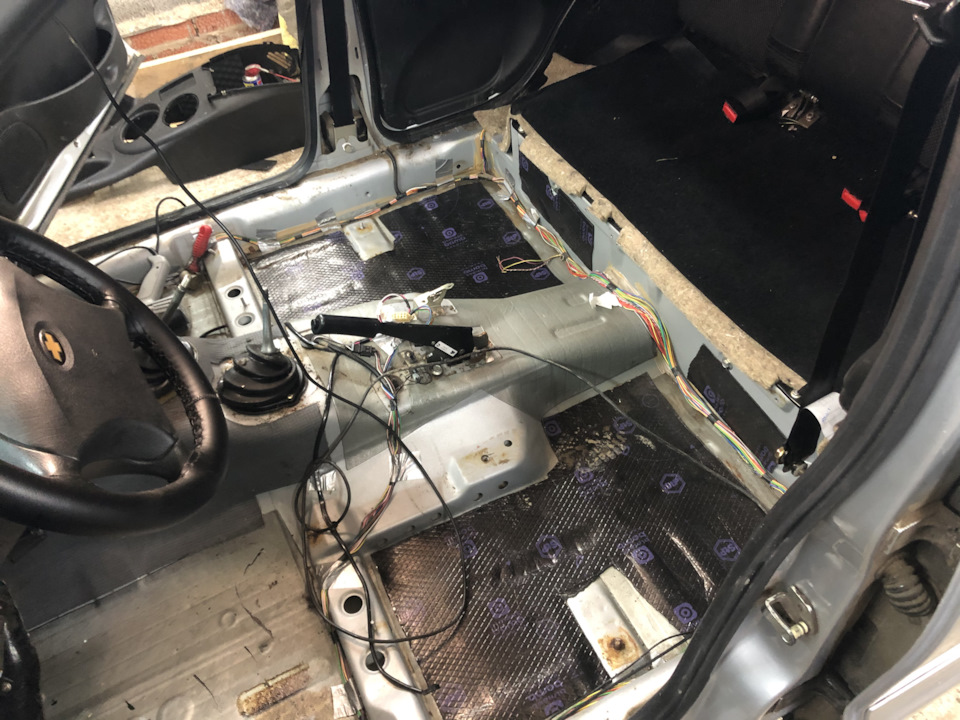 Фото в бортжурнале Chevrolet Niva GLX