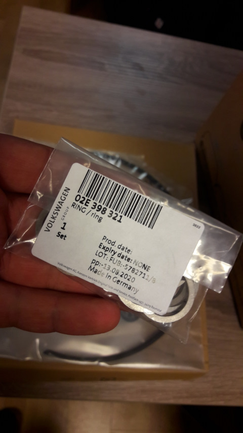 02E398321 Комплект стопорных колец VAG | Запчасти на DRIVE2