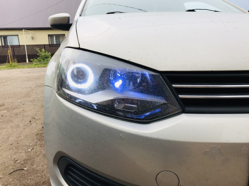 Led в габариты. — Volkswagen Polo Sedan, 1,6 л, 2011 года | аксессуары ...
