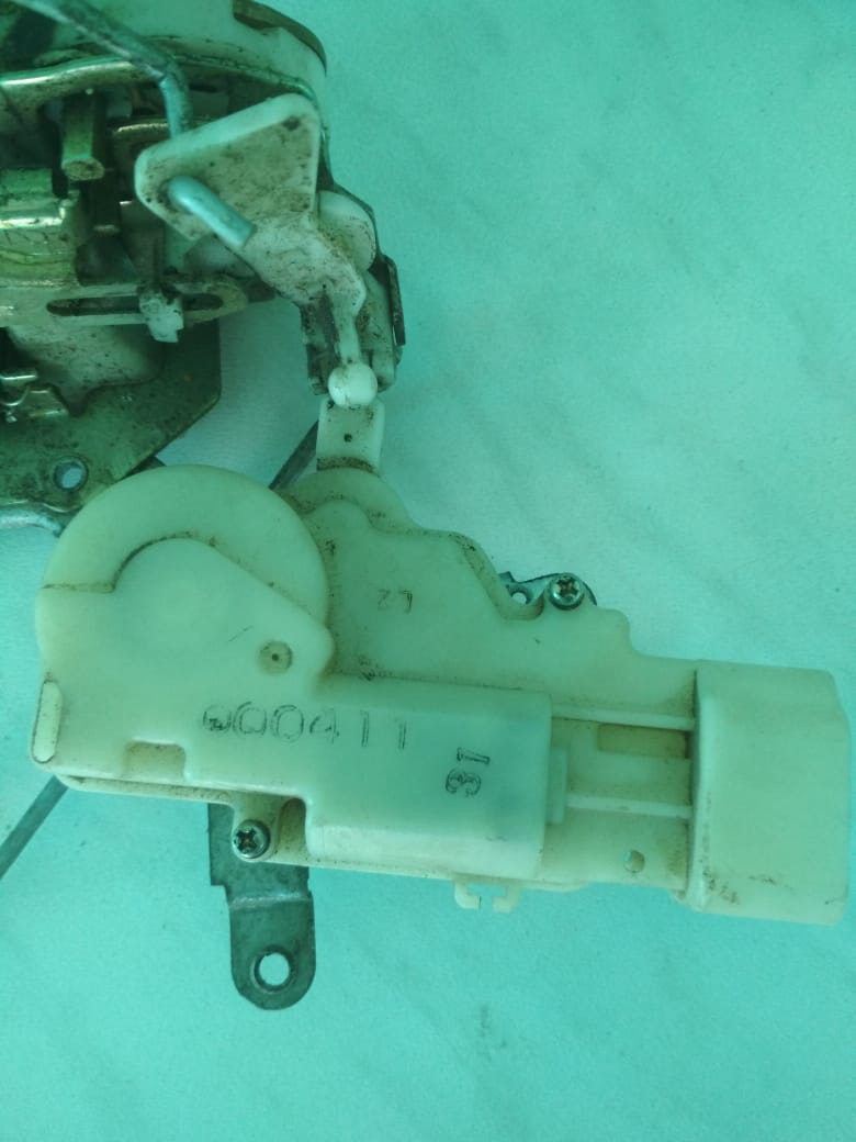 Начнем с вопроса и вашей помощи. — Toyota Funcargo, 1,5 л, 2001 года ...