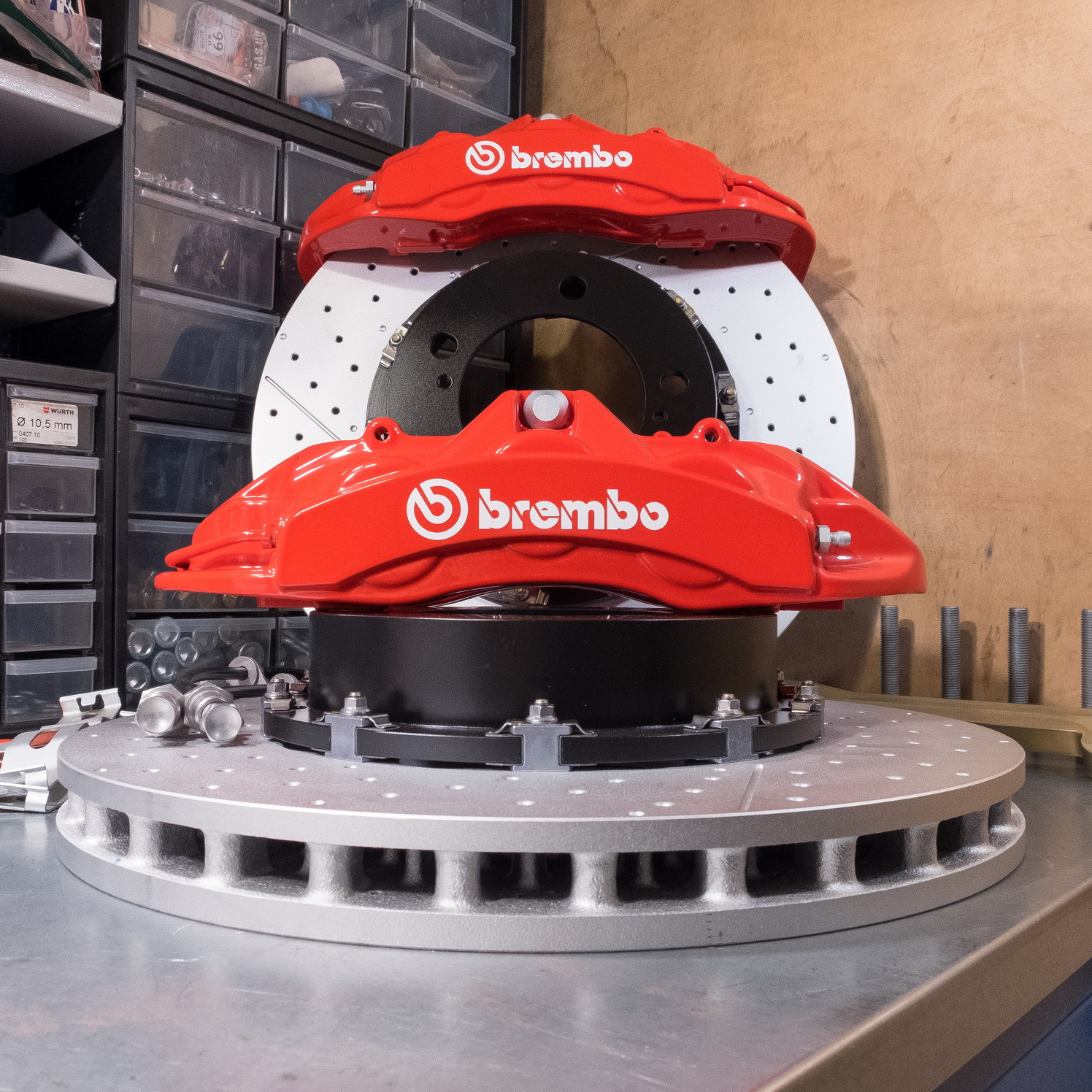 Brembo