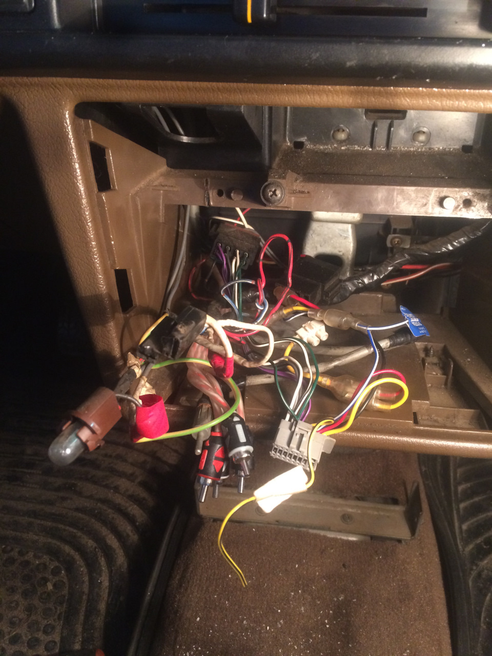 Снятие радиатора печки 323BF — DRIVE2