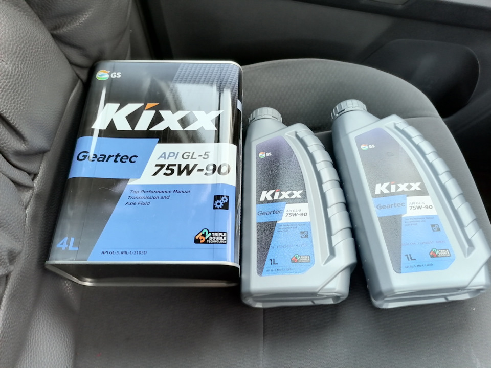 Замена жидкости в мосту, редукторе, раздатке и шприцовка — Toyota Land ...