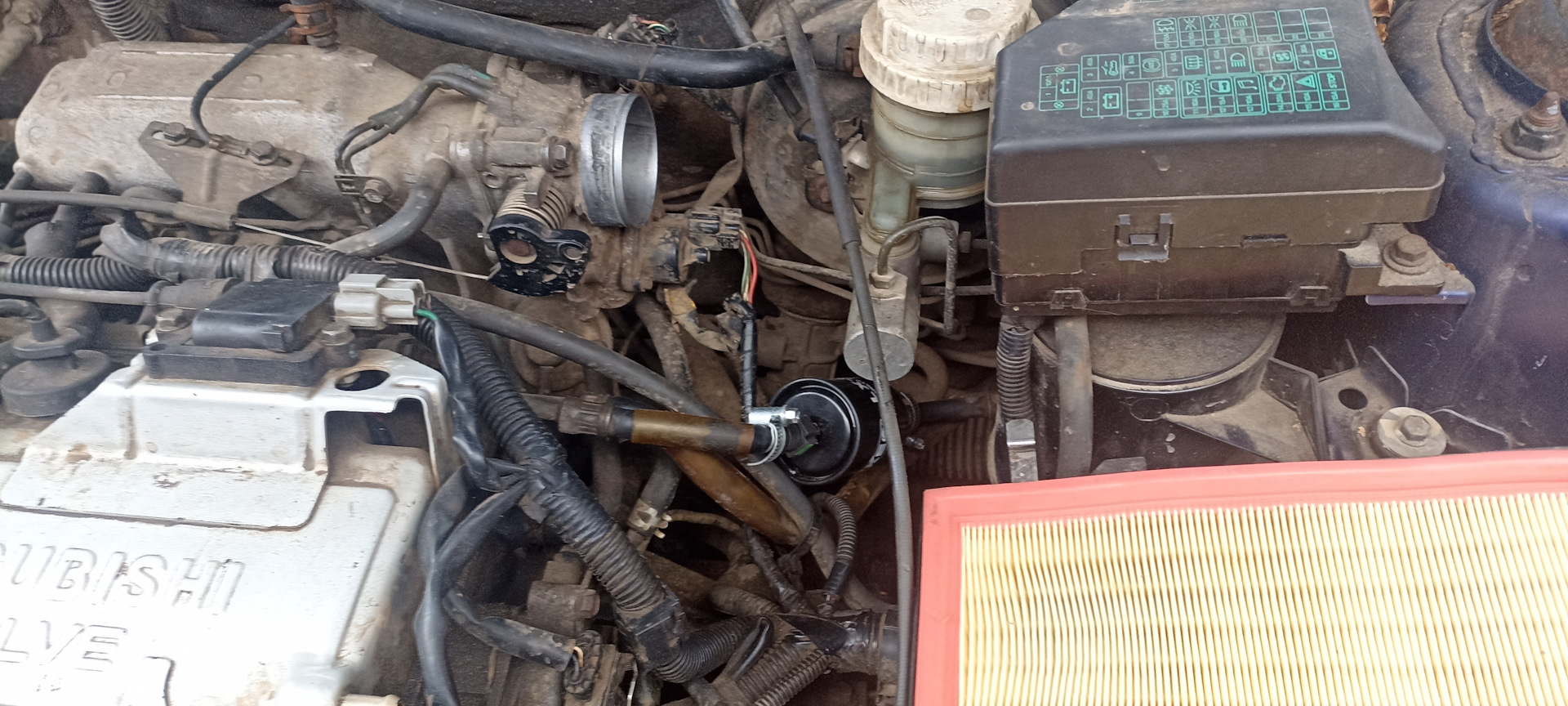 Доработка бензонасоса и топливный фильтр под капот — Mitsubishi Carisma ...