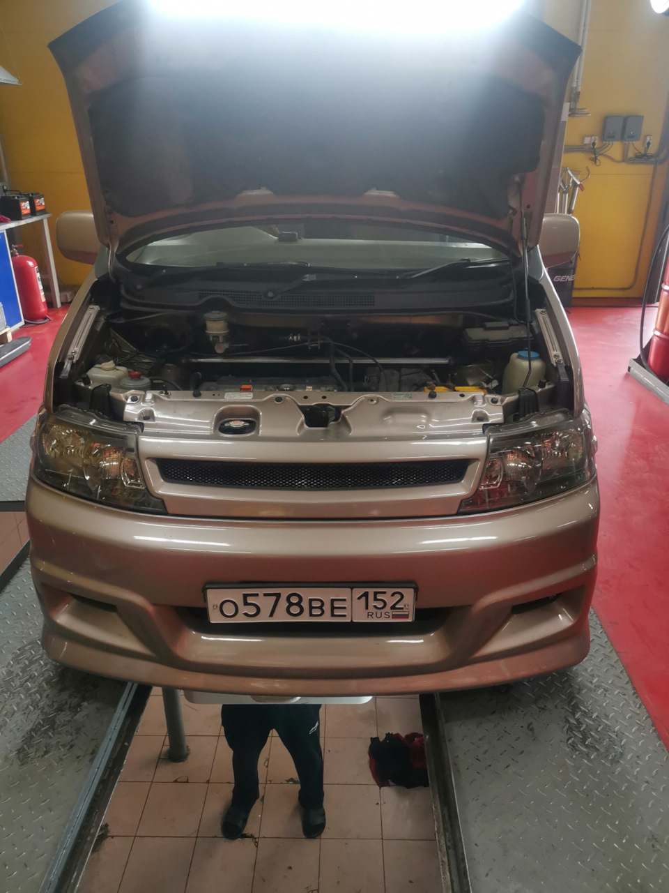 Замена масла и фильтров — Honda Stepwgn (2G), 2 л, 2001 года | плановое ...