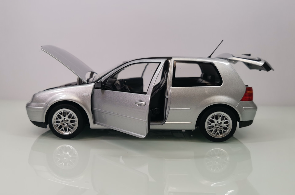norev golf 4