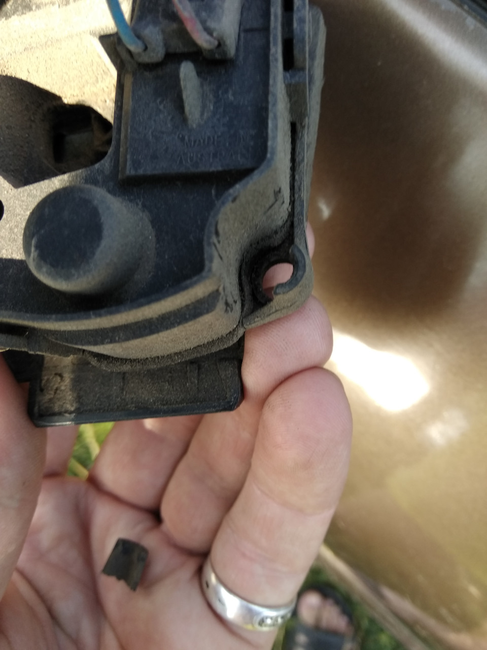 Зеркало заднего вида болтается что делать. Смотреть фото Зеркало заднего вида болтается что делать. Смотреть картинку Зеркало заднего вида болтается что делать. Картинка про Зеркало заднего вида болтается что делать. Фото Зеркало заднего вида болтается что делать Зеркало заднего вида болтается что делать. Смотреть фото Зеркало заднего вида болтается что делать. Смотреть картинку Зеркало заднего вида болтается что делать. Картинка про Зеркало заднего вида болтается что делать. Фото Зеркало заднего вида болтается что делать