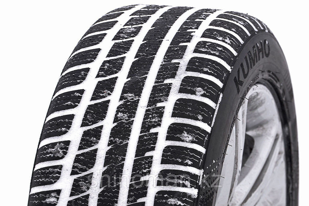 Протектор кумхо. Kumho kw27. Kumho с необычным протектором.