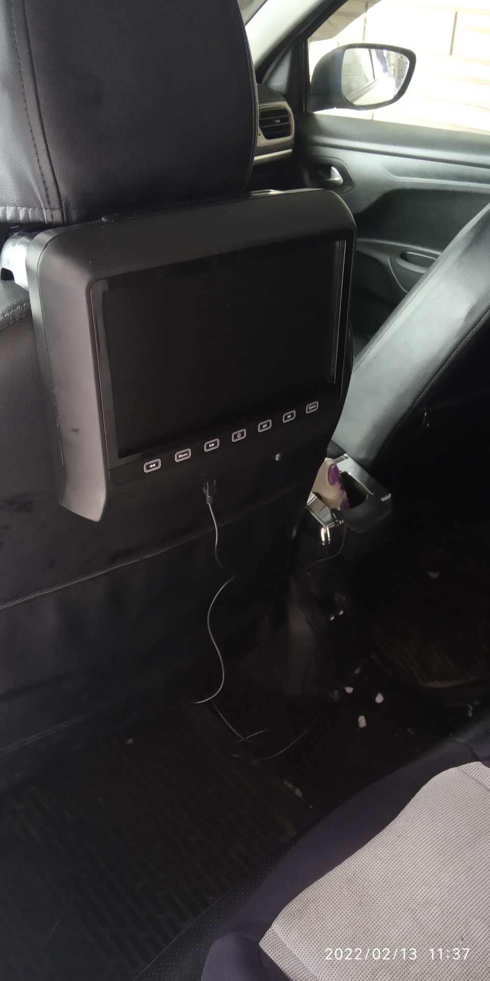 Установка монитора с dvd на подголовник — Peugeot 301 (2012), 1,6 л ...