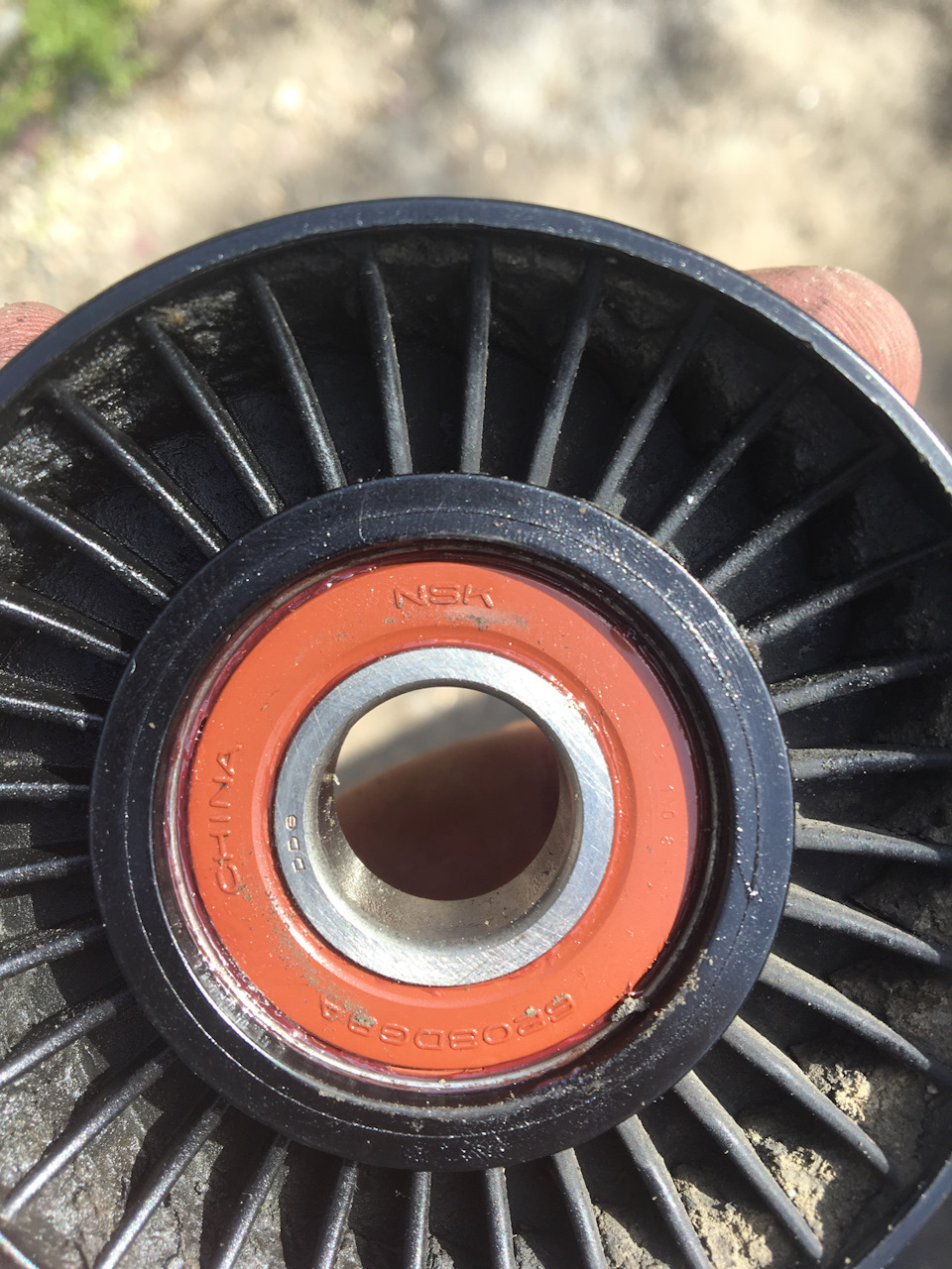 Смазку набил новую, старую вымыл — Volkswagen Jetta VI