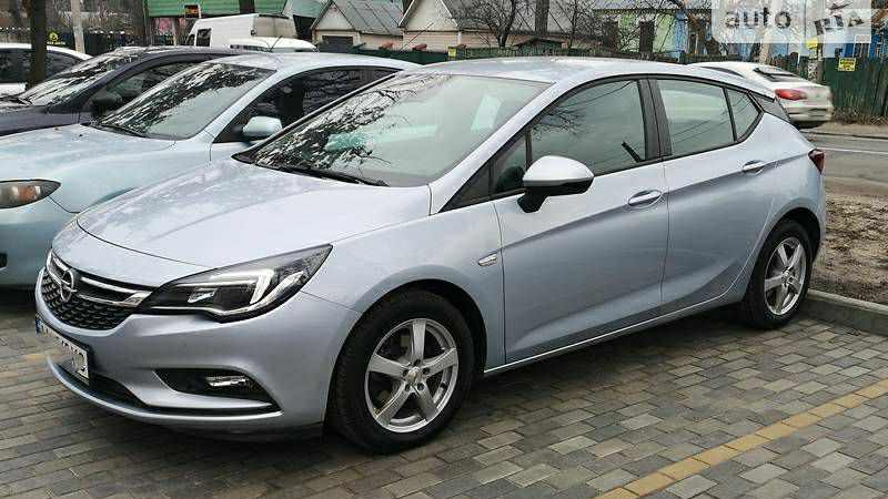 Opel Astra K