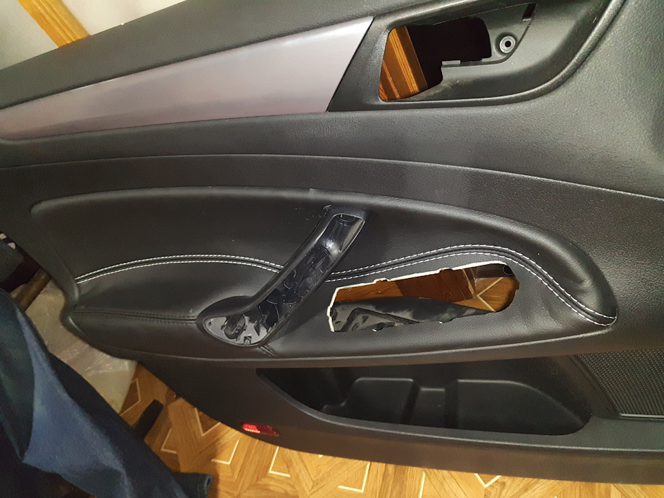 Photo from the logbook Ford Mondeo IV