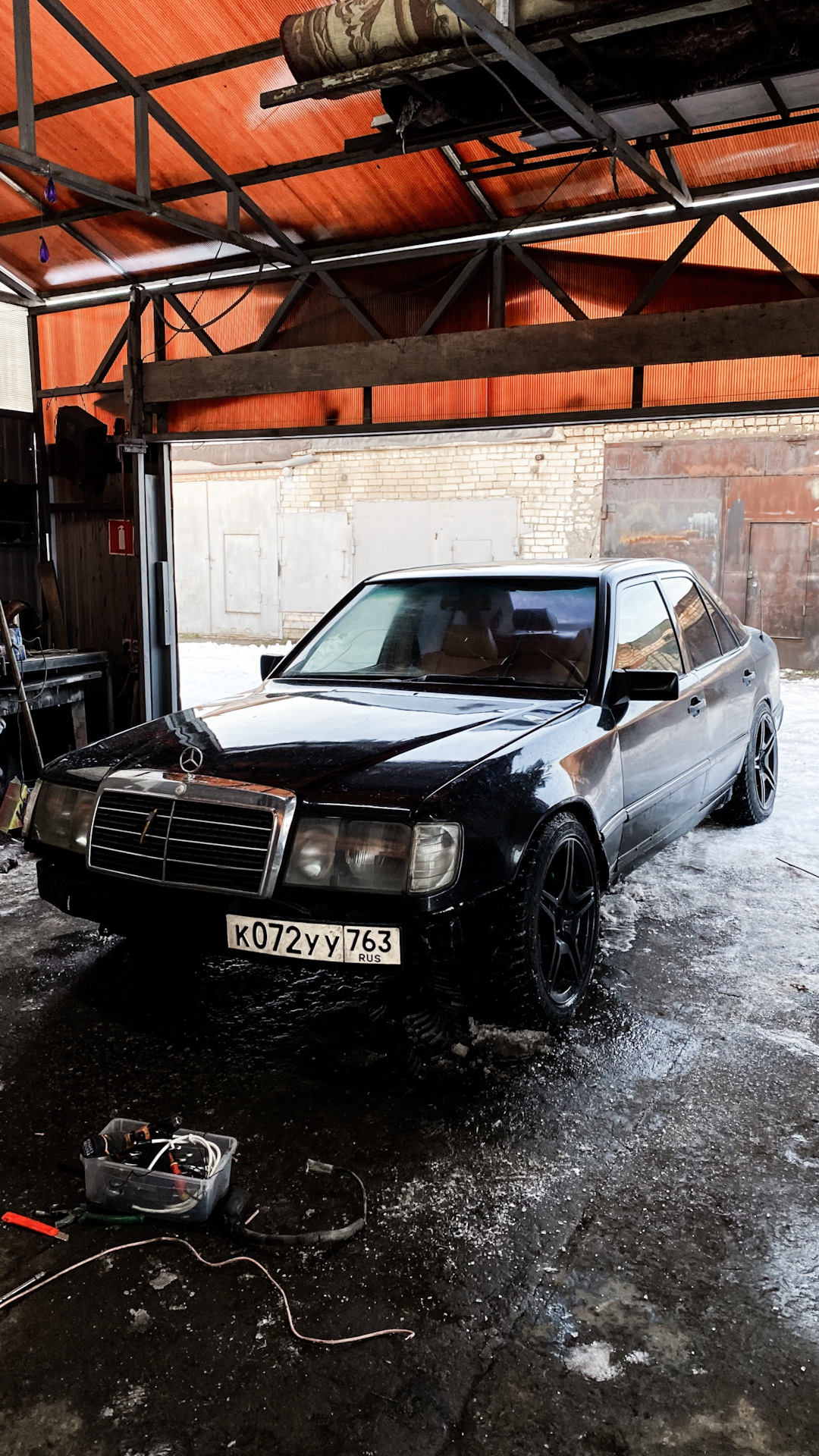 Очень долго не заводится, помогите! — Mercedes-Benz E-class (W124), 3 л,  1989 года | поломка | DRIVE2