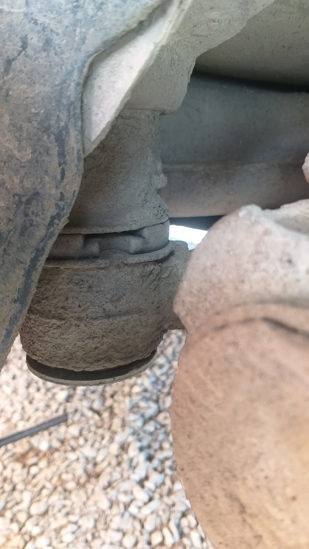 Высота дорожного просвета сзади. — Peugeot 206, 1,4 л, 2005 года ...