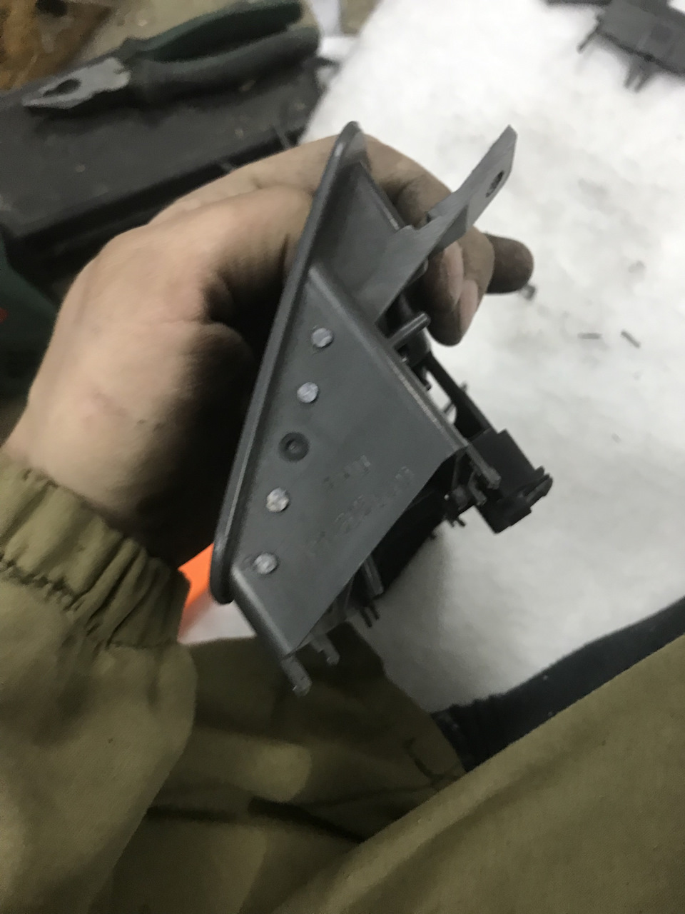 Восстановление центральных воздуховодов — Mitsubishi Pajero (2G), 2,8 л ...