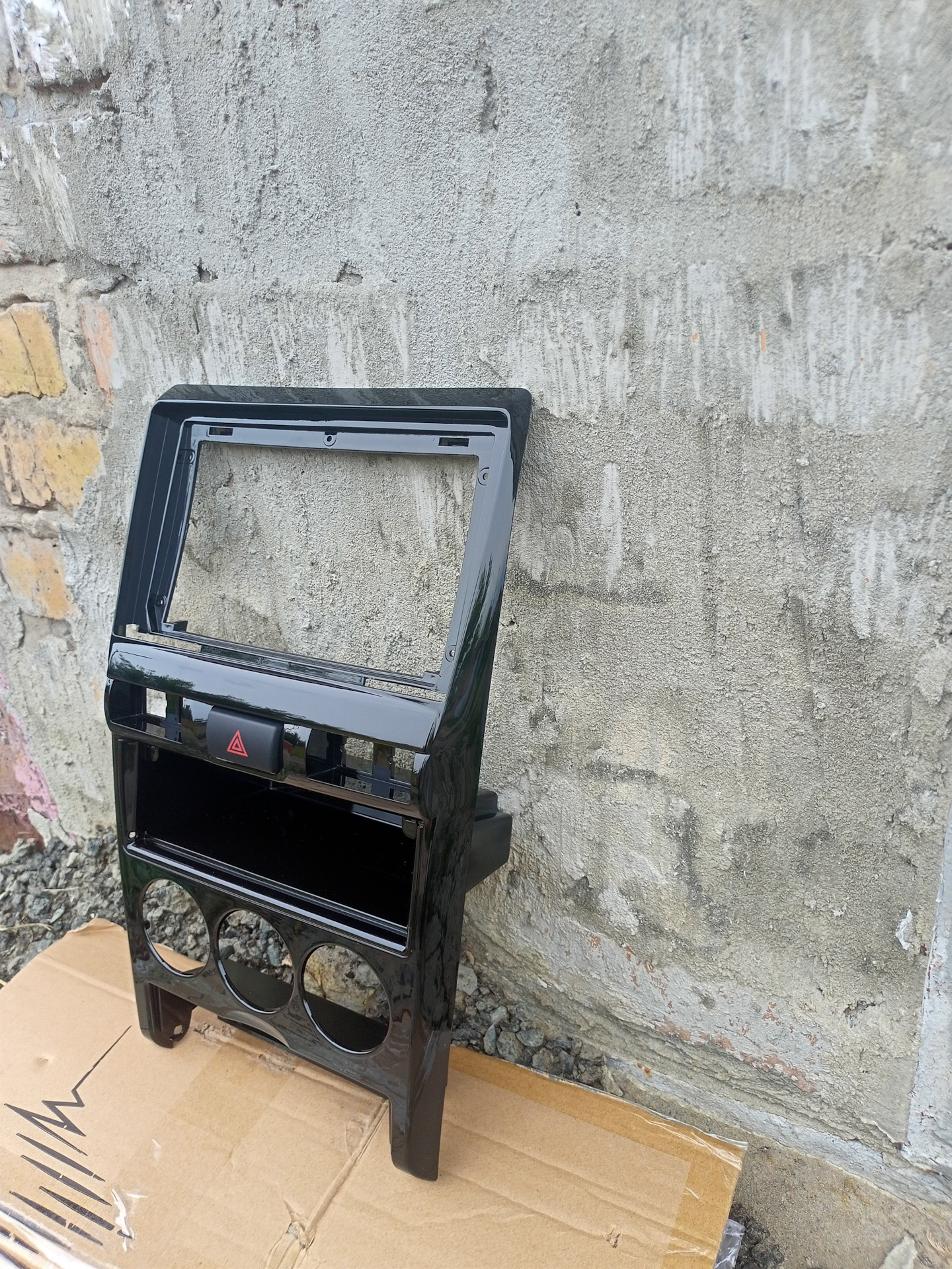 Консоль под 9дюймов — Lada Приора хэтчбек, 1,6 л, 2012 года | стайлинг ...