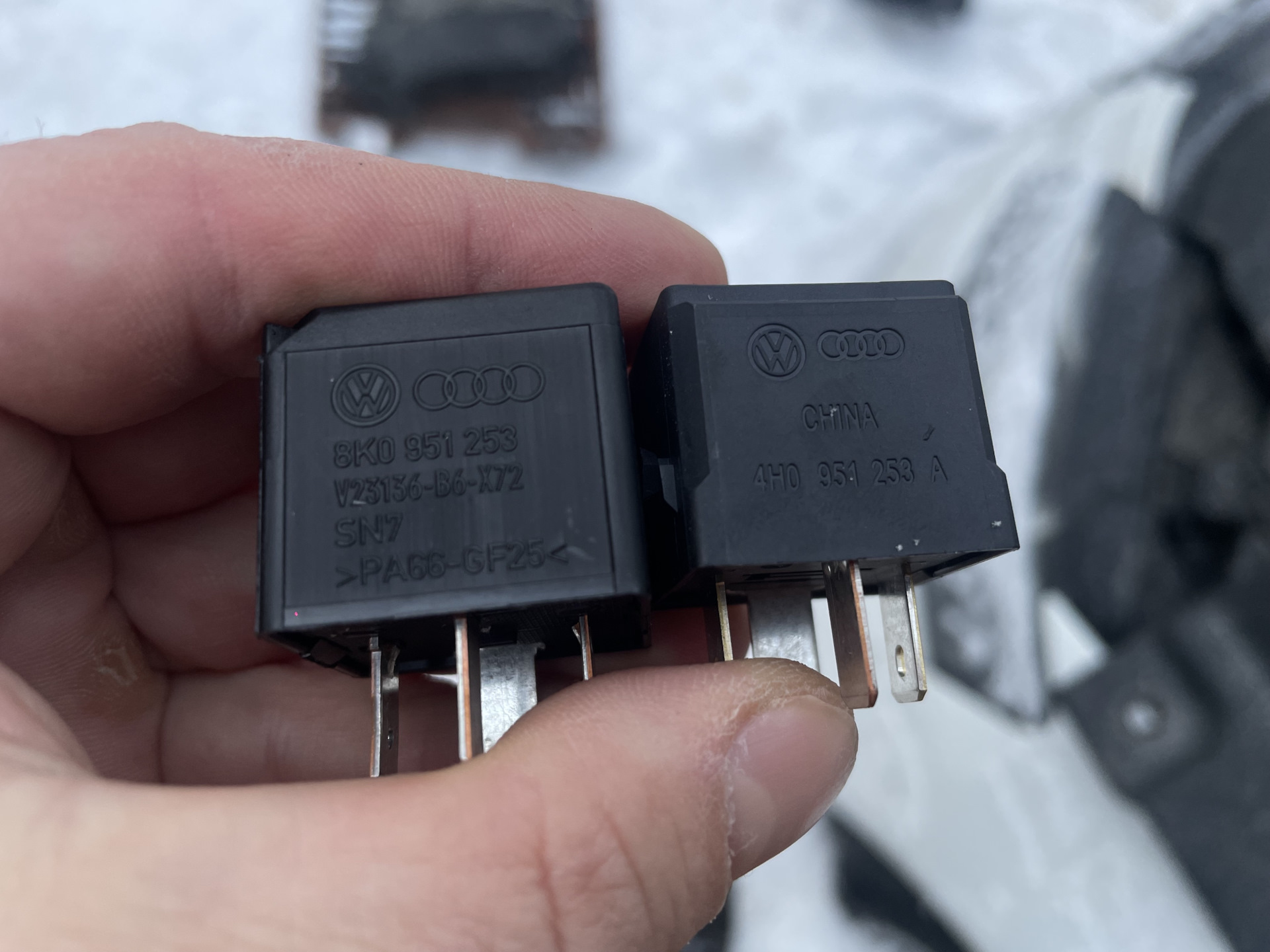 не заводиться, Parking brake malfunction — Audi A4 Avant (B8), 1,8 л