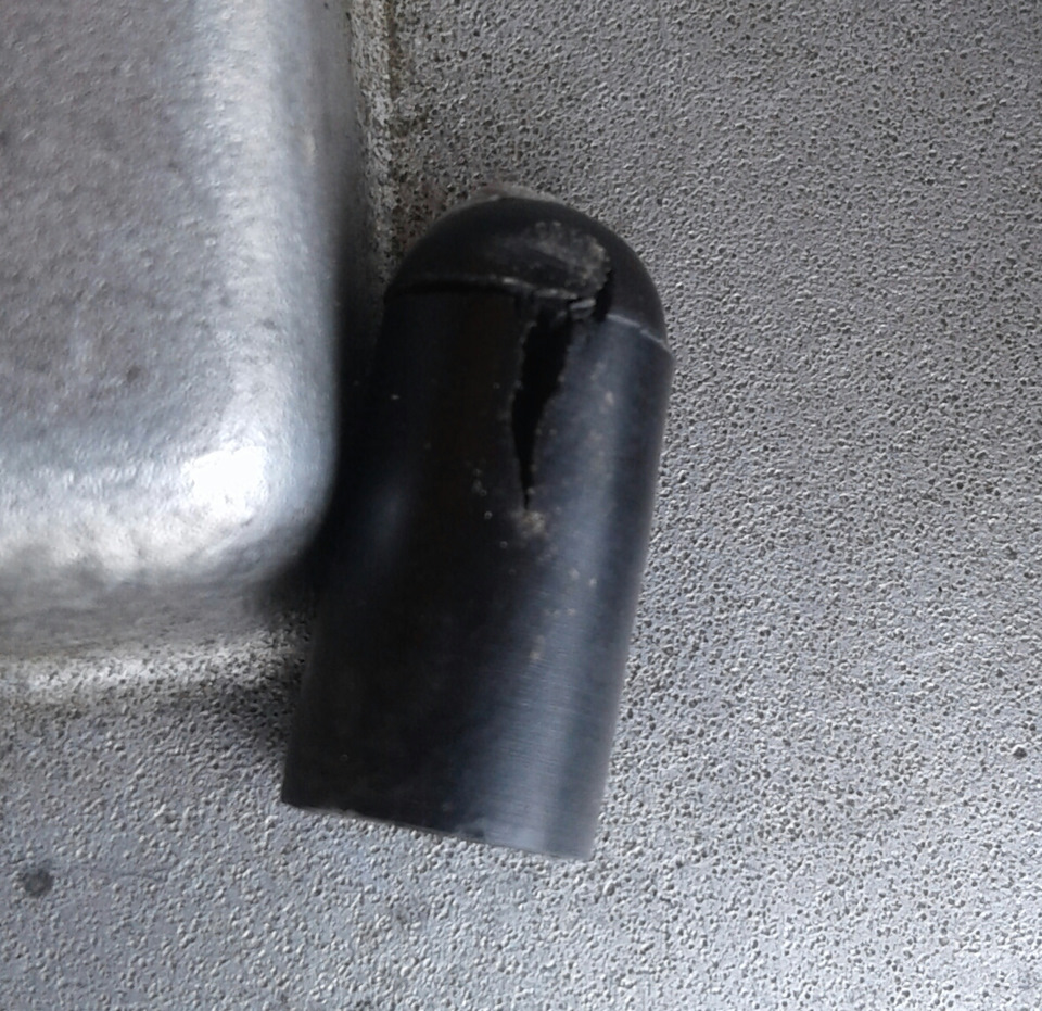 Подсос неучтённого воздуха во впускной коллектор. — Mazda 626 III (GD ...