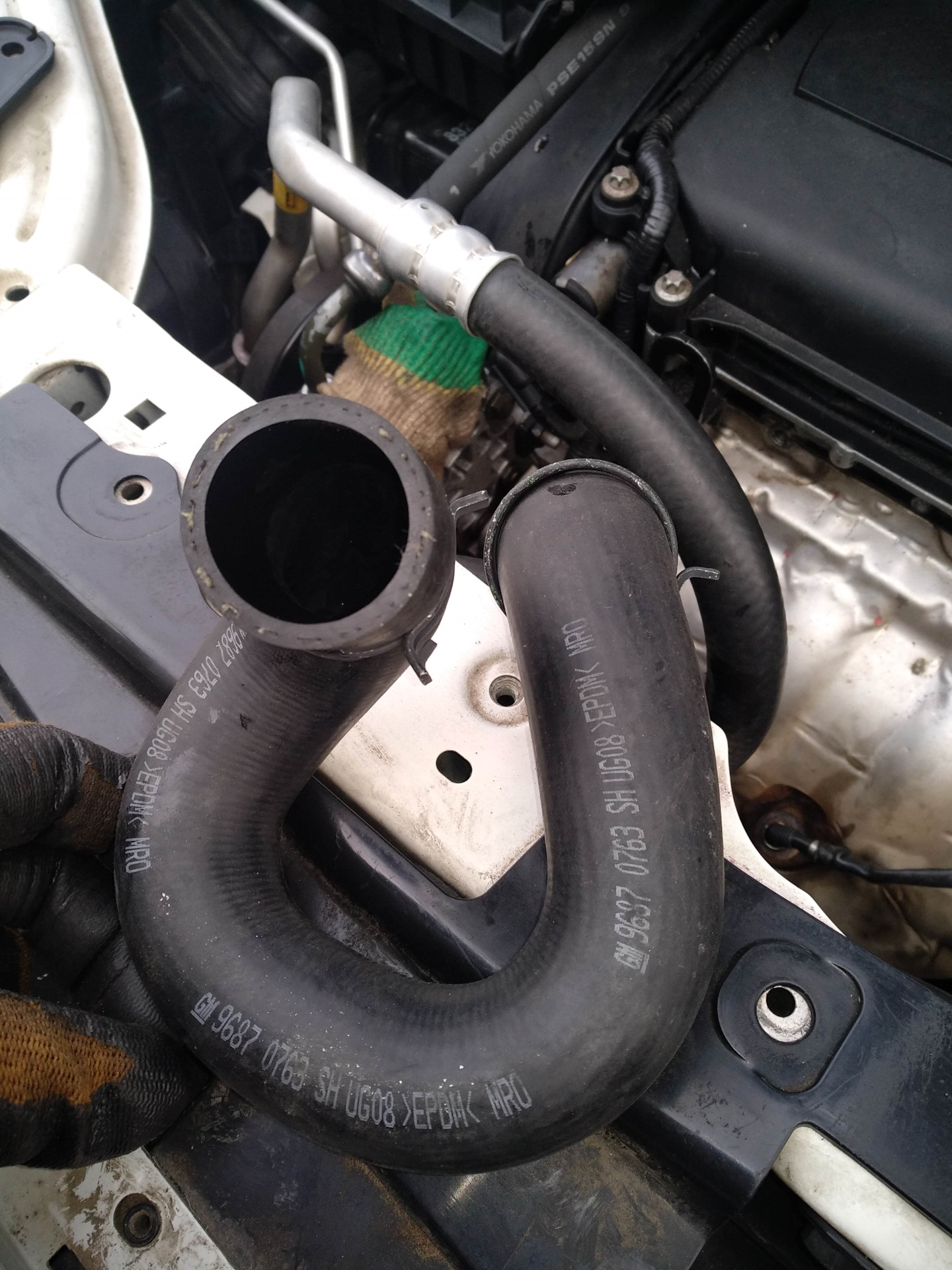 Замена патрубков Авео Т300 АКПП 96958199 и 96958195 часть 2 — Chevrolet ...