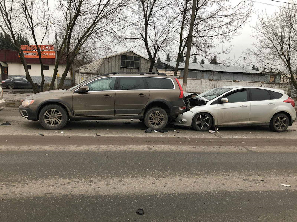 Вольво после аварии фото