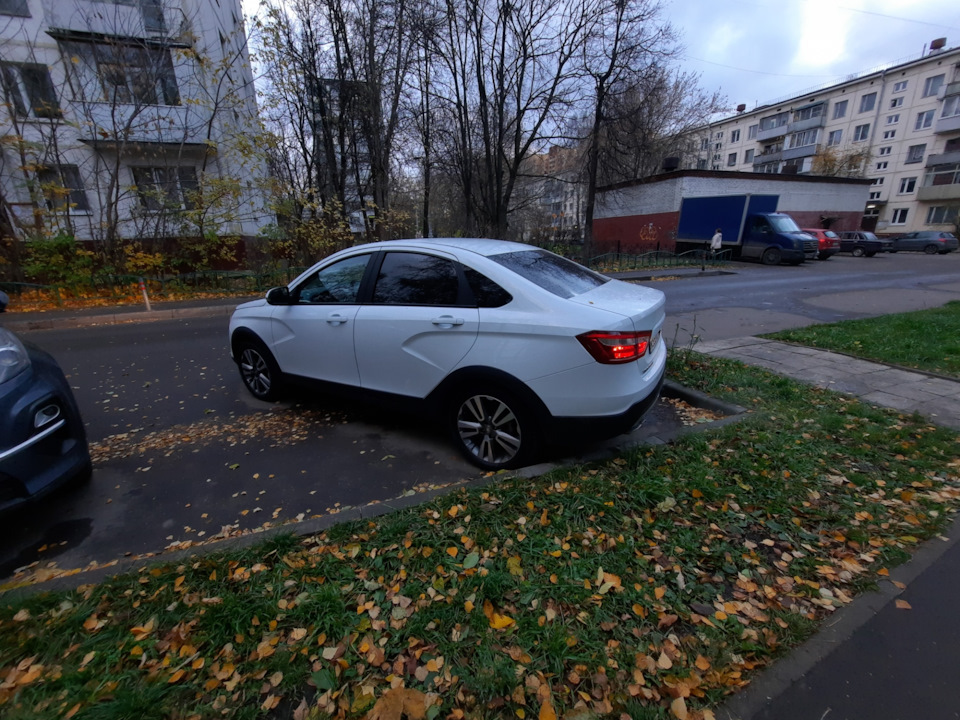 ПЕРЕОБУЛИСЬ НА ЗИМУ — Lada Vesta Cross (1G), 1,6 л, 2020 года | шины ...