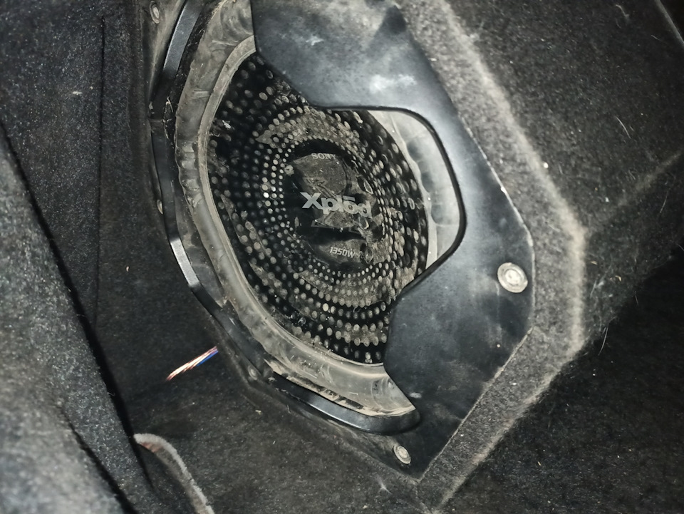 Саб на штатную магнитолу — Mazda 6 (1G) GG, 2 л, 2004 года | автозвук ...