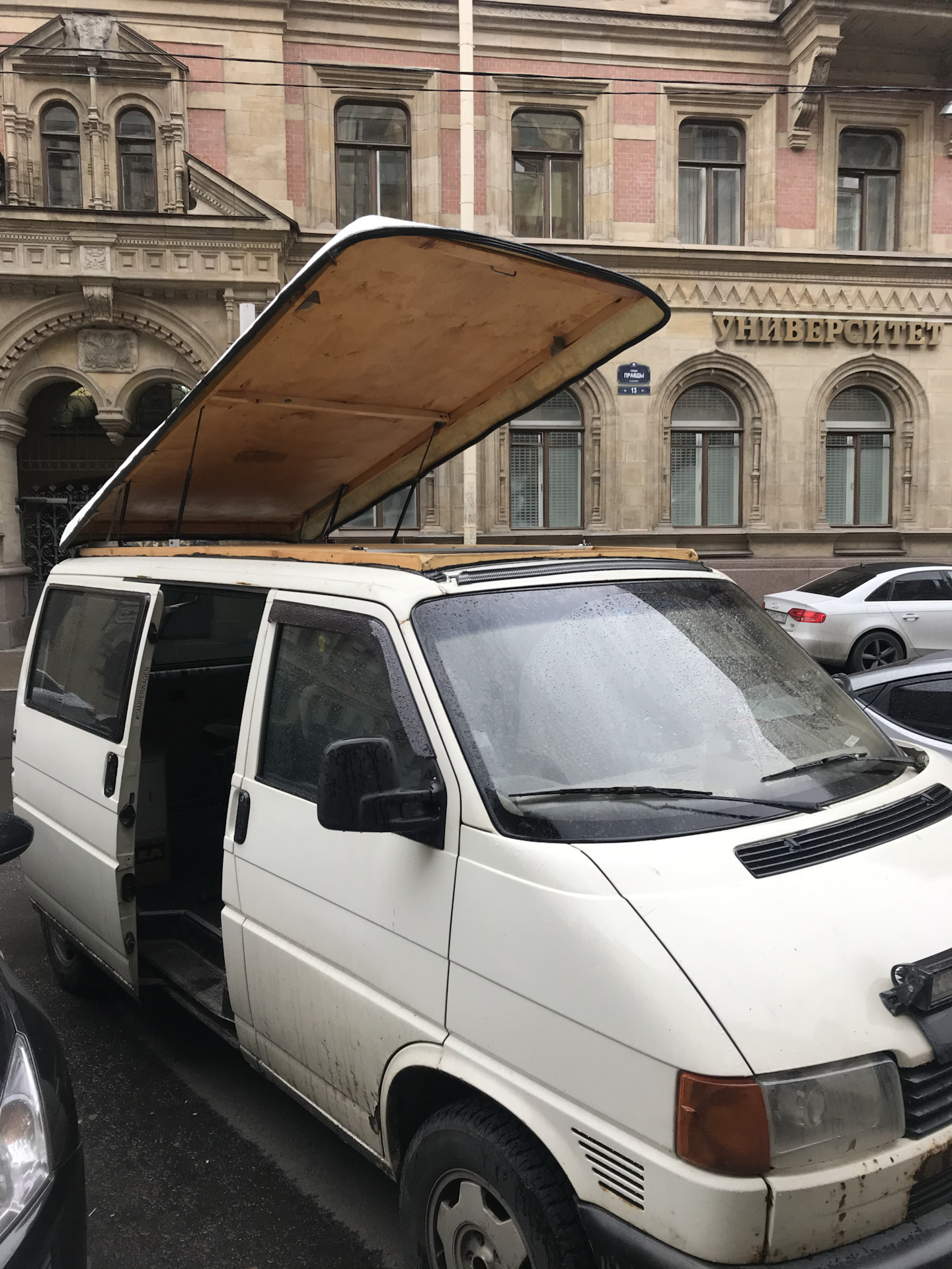 Купить авто Volkswagen Transporter в Казахстане. Покупка и продажа Фольксваген Транспортер — Колёса