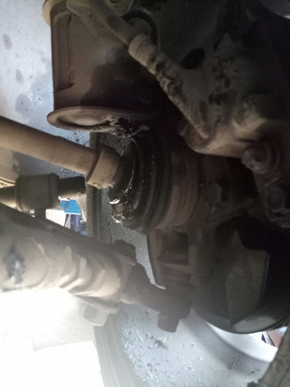 Подключение кнопки телескопической антенны — Toyota Camry (XV30), 3 л ...