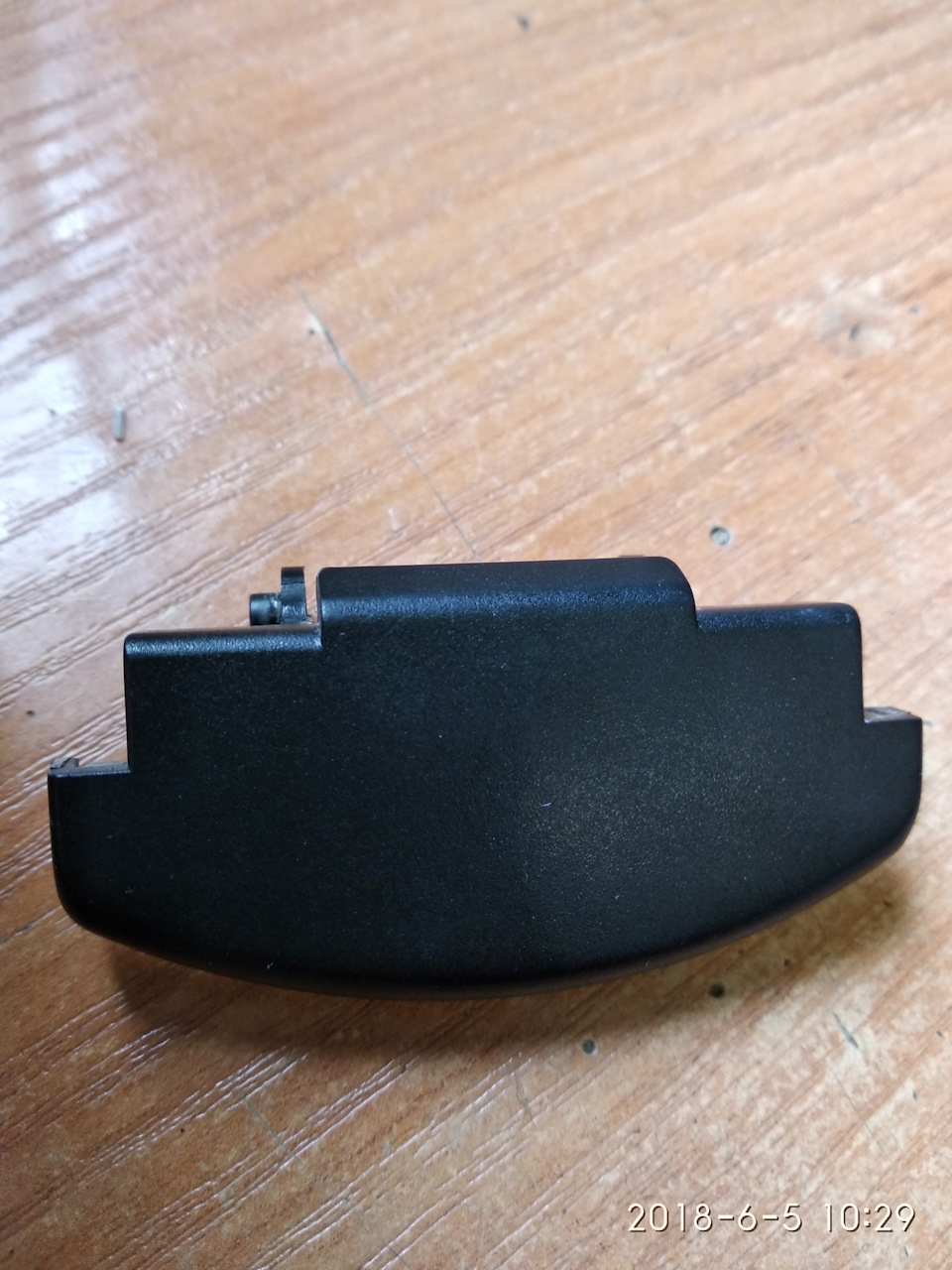 Вот и у меня сломалась ручка подлокотника — Skoda Rapid (1G), 1,6 л ...