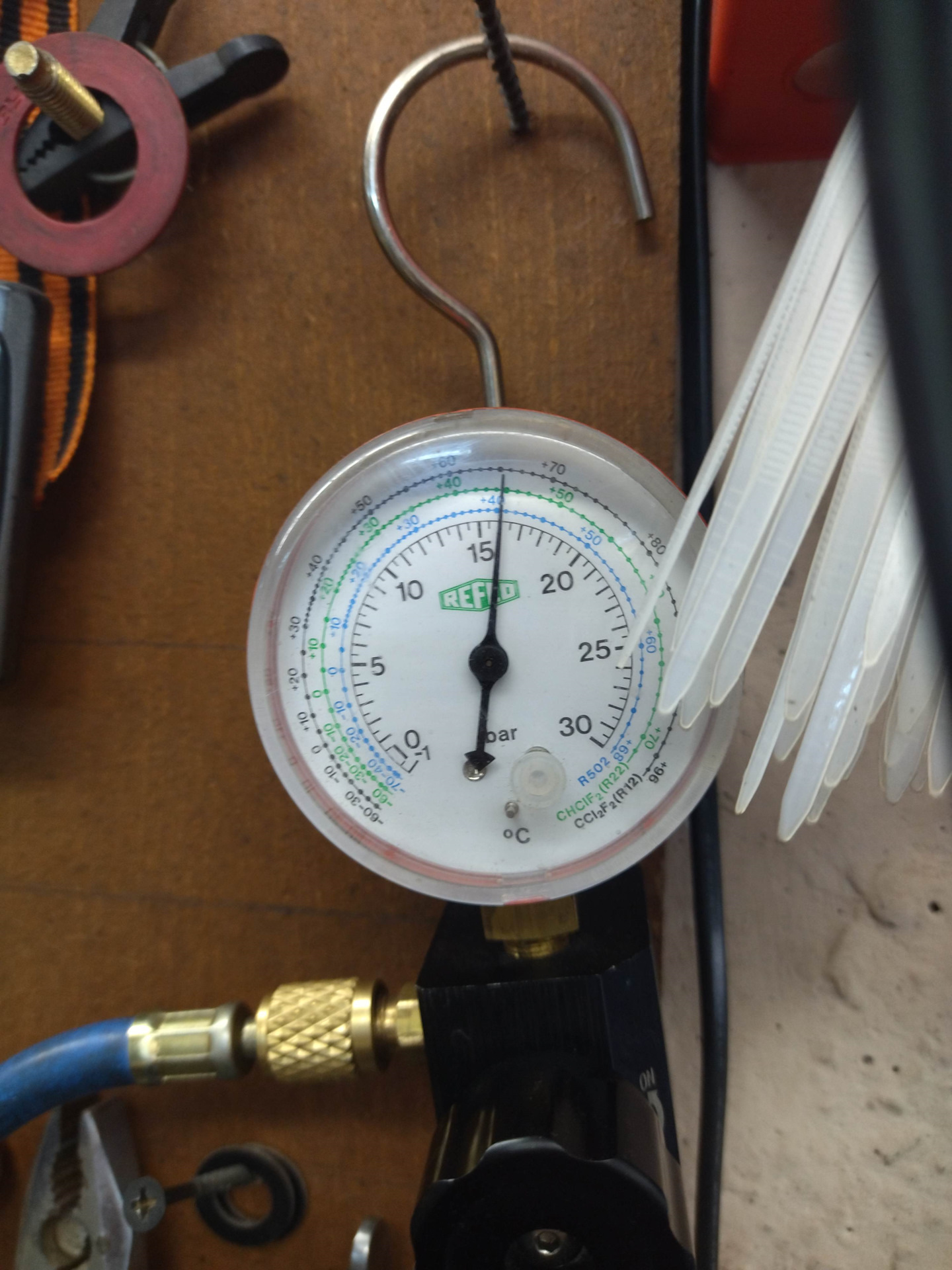 Прокачка задних амортизаторов. — Honda Freed (1G), 1,5 л, 2012 года ...